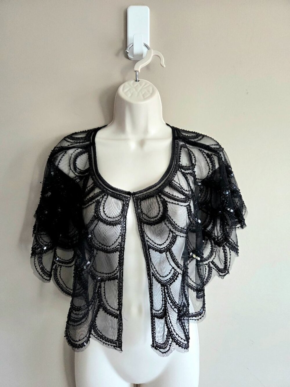1920s Style Beaded Sequin Bolero Flapped Evening Cape Black Shawl Capelet